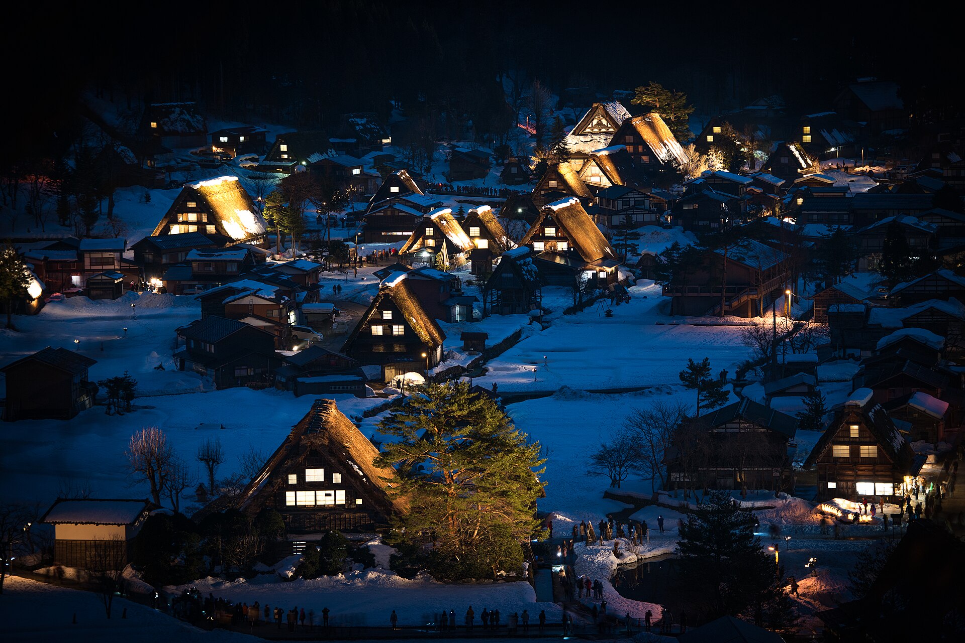 日本白川鄉合掌造村落